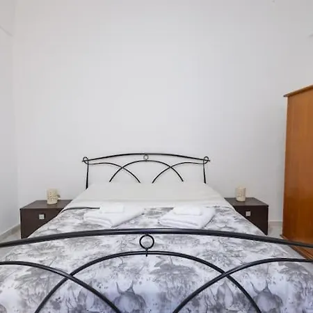 Semesterbostad Casa Rosina