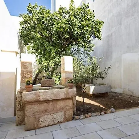 Holiday home Casa Rosina Castrignano del Capo